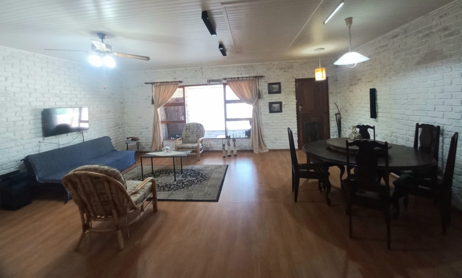 3 Bedroom Property for Sale in Dana Bay Western Cape